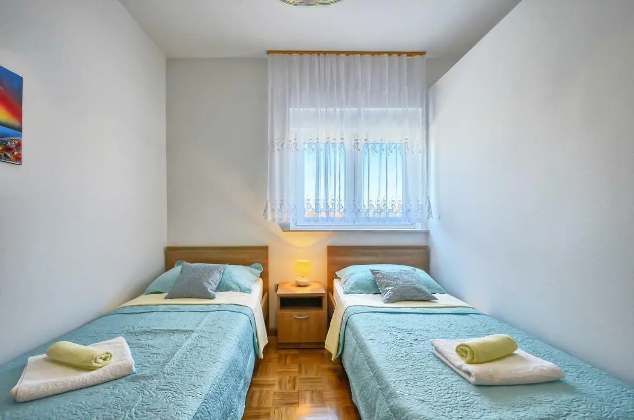 Apartment Pecirep Pula